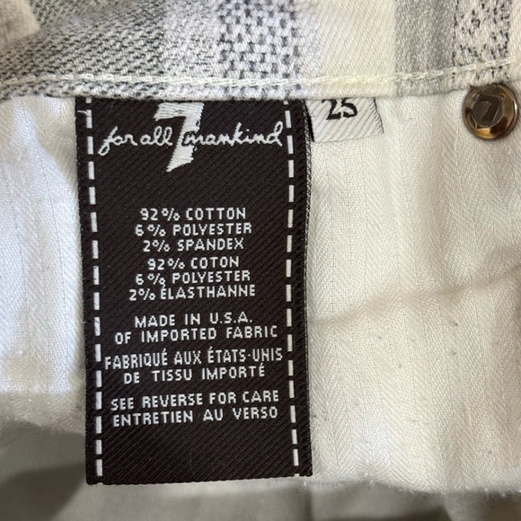 7 For All Mankind Stripes Skinny Jeans. Gray & white stripes. Size 25 - Picture 4 of 5